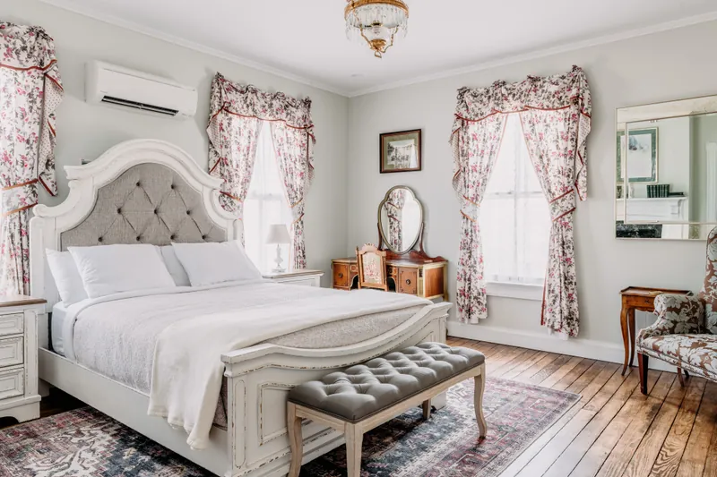 Dickens Suite at Armistead House
