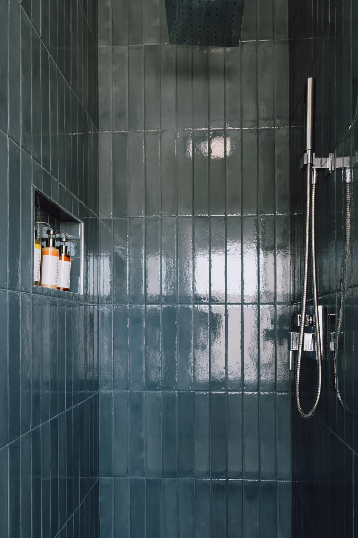 Shelley Room en-suite bathroom